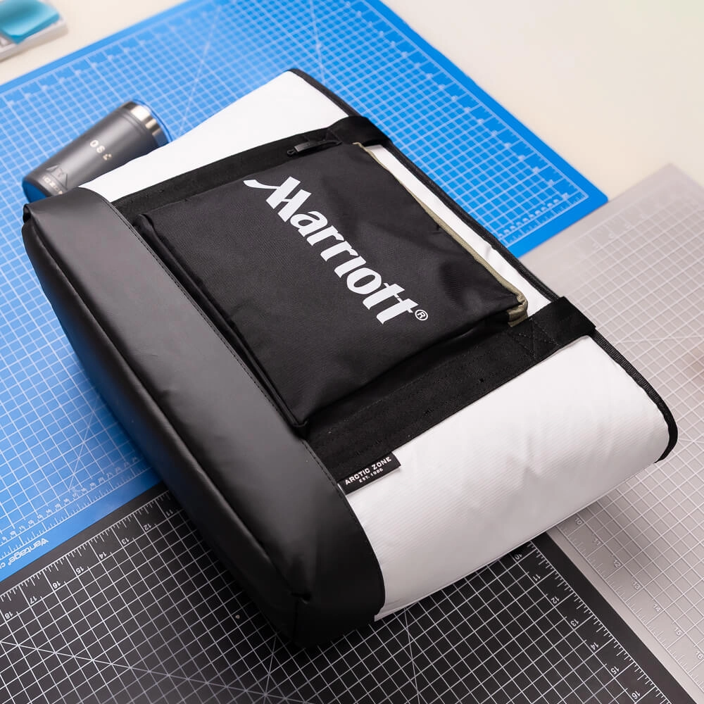 Coolers and Insulated Bags. Custom Coolers. Arctic Zone Coolers. Custom Can Coolers.